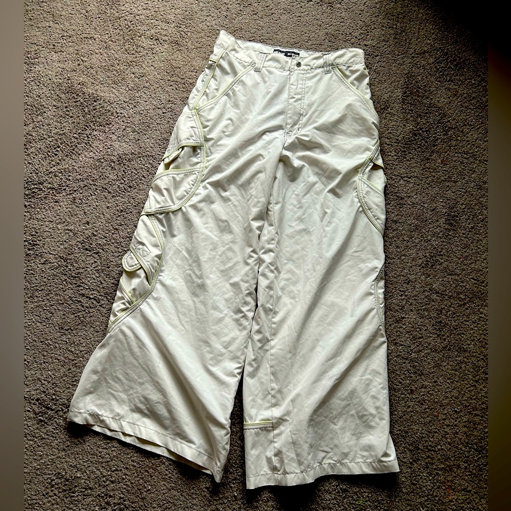 MACGEAR authentic vintages rave pants 
Rare white color way